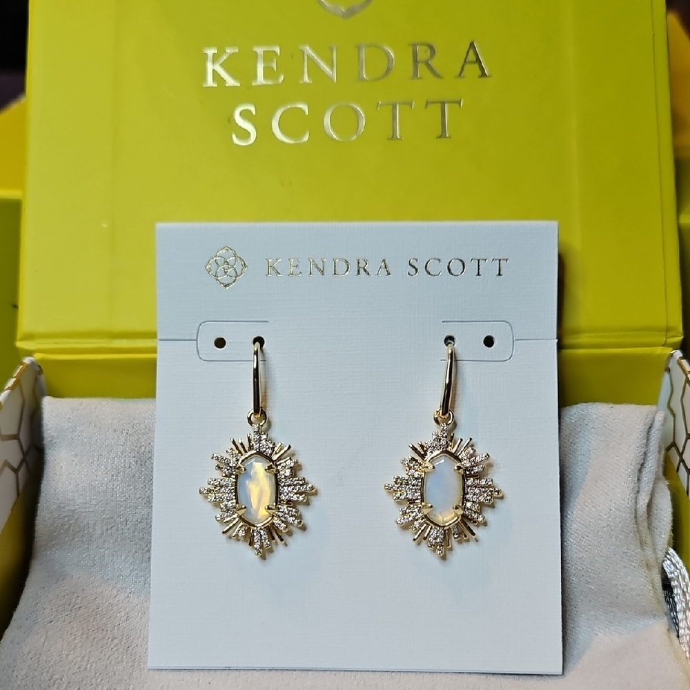 New Kendra Scott Gold Grayson Sunburst Framed Earrings in Iridescent Opalite